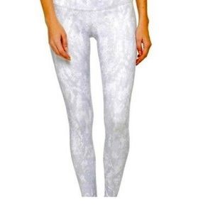 ALO Yoga White Leggings